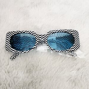 NEW Le Specs Bow Down Monochrome Black and White Checkered Unisex Sunglasses